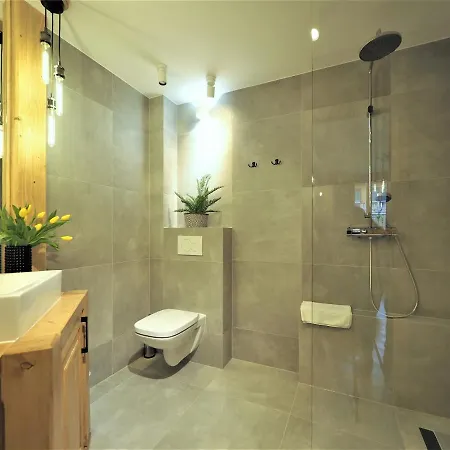 VIP Apartamenty GIEWONT KRUPÓWKI II Apartamento *