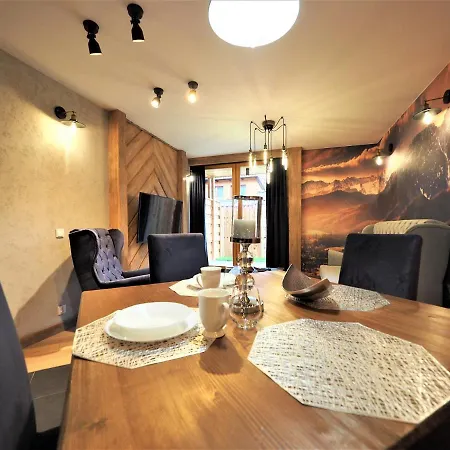 VIP Apartamenty GIEWONT KRUPÓWKI II Apartamento *